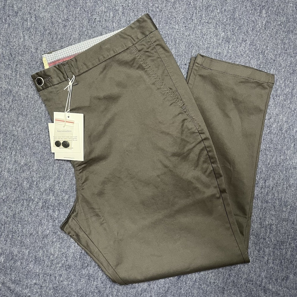 NWT Perk Feel Good Chinos 42x30 Slim Fit Stretch Faded Black Pants Casual Work
